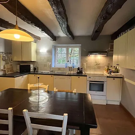 Propriete Perigourdine Pour 8 Avec Piscine Et Wifi - Fr-1-824-24