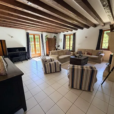 Propriété Périgourdine Pour 8 Avec Piscine Et Wifi - Fr-1-824-24 Hébergement de vacances
